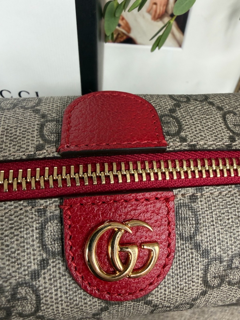NWT GUCCI Supreme Small Cosmetic Pouch - Picture 3 of 7